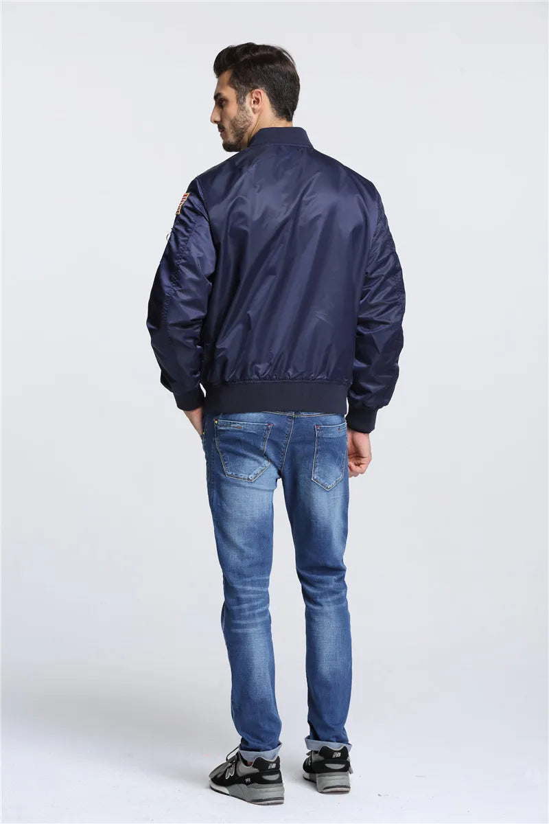 Apollo MA-1 Bomberjacke – Amerikanischer Flugzeugstil