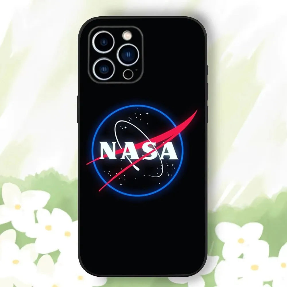 NASA Black Shield – Funda universal para iPhone con esencia cósmica